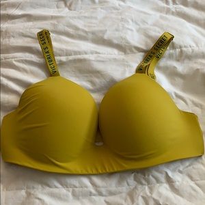 Victoria Secret witless bra